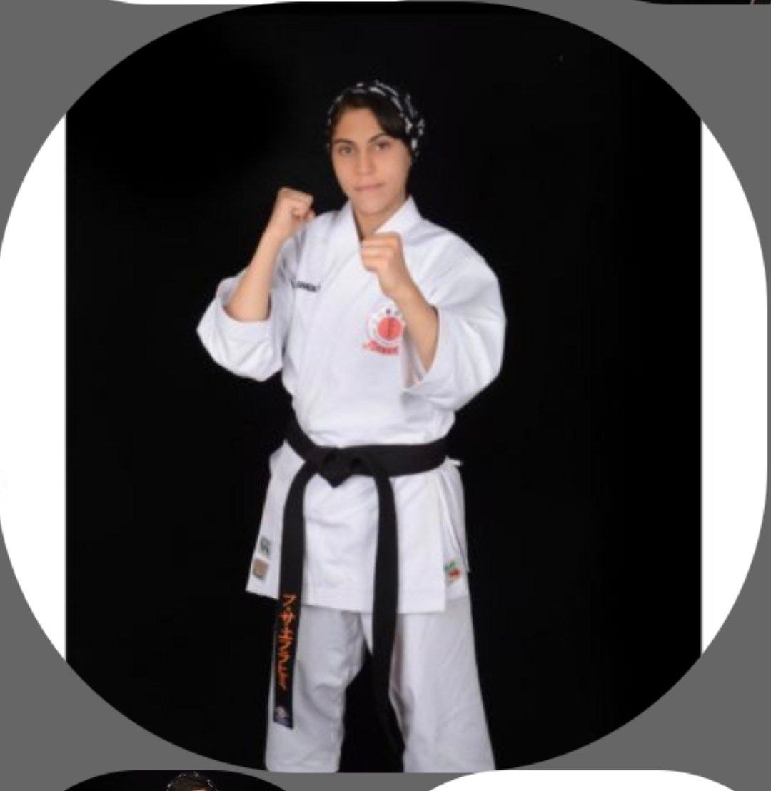 مهتاب حسنی سادات