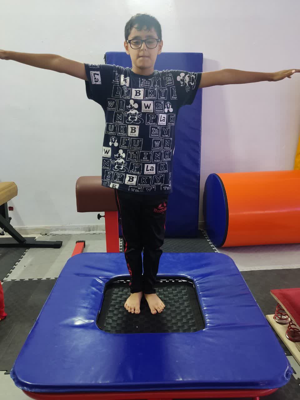 کارگاه آموزشی ژیمناستیک در باشگاه یاس هشتم